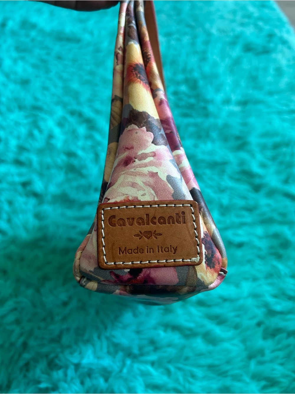 Cavalcenti Floral Print Wristlet Clutch in Gray with Pink & Yellow Blooms - Picture 3 of 16